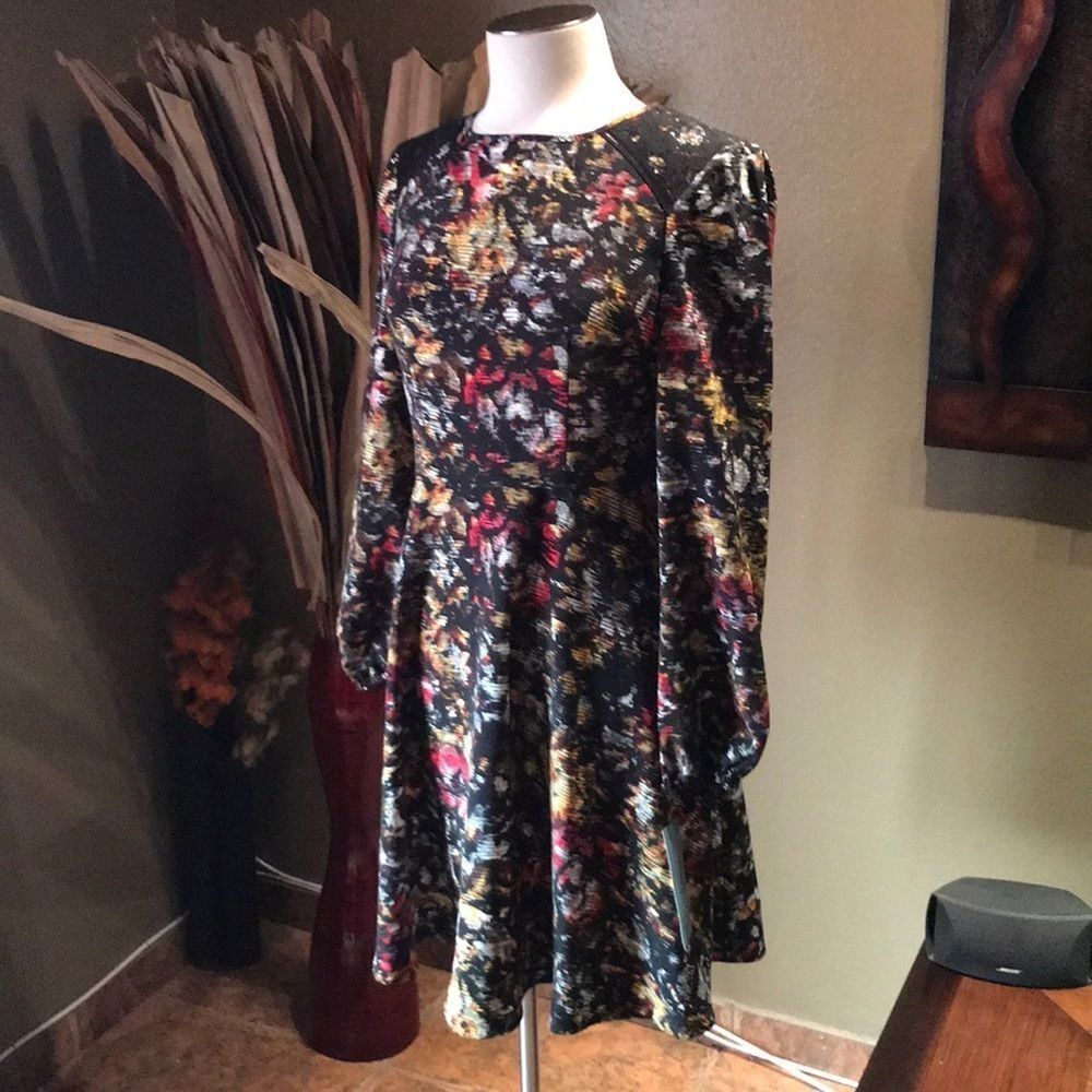 London Times Sketch Flower Dress